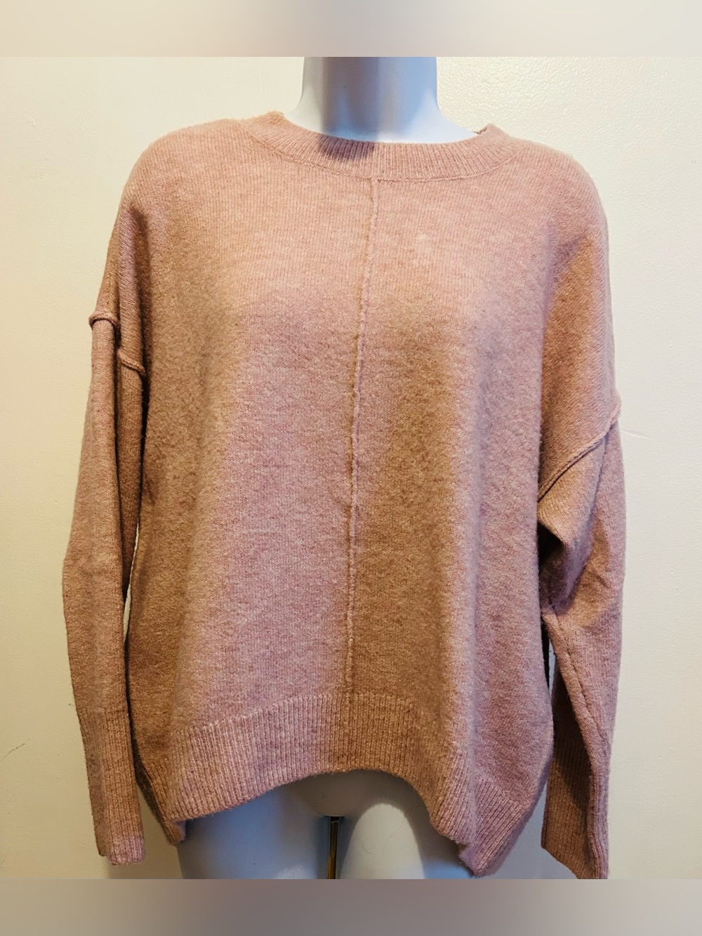 Vince Camuto Light Pink Center Seam Drop Shoulder Pullover Sweater Medium